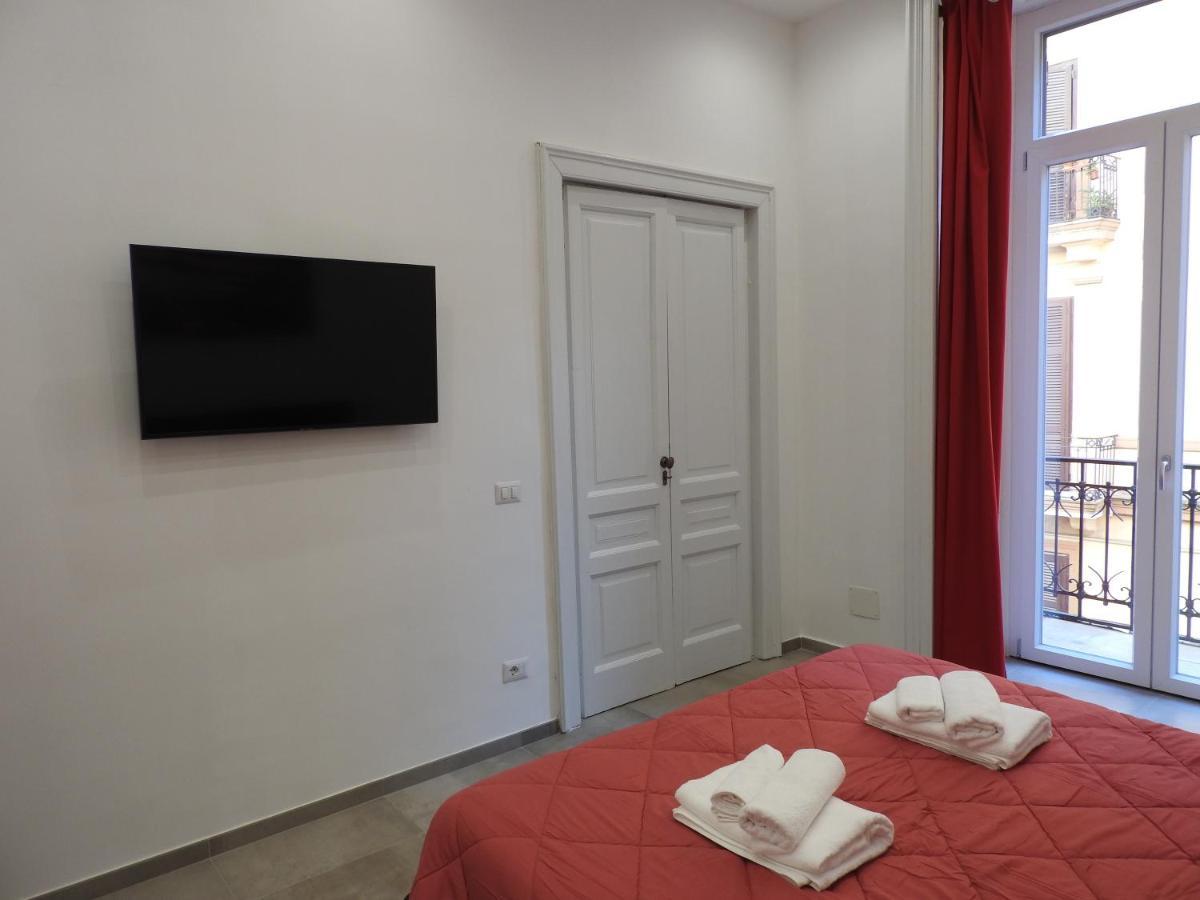 Napoli Centrale Suite Exterior photo