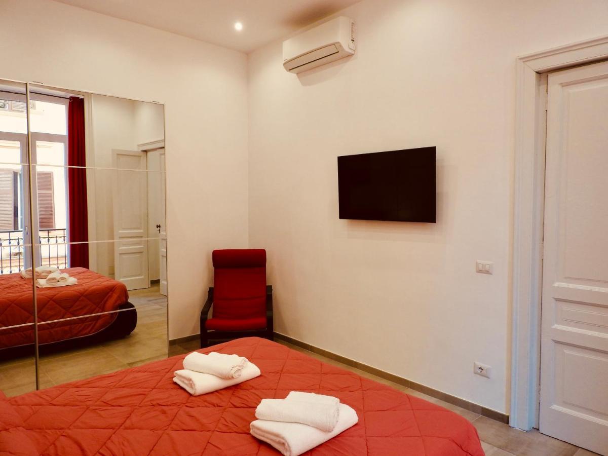 Napoli Centrale Suite Exterior photo